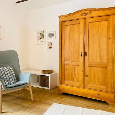 Restaurierter Altbau Mit Privatem Innenhof & Parkplatz Grossfischlingen Εξωτερικό φωτογραφία